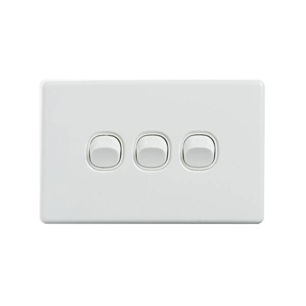 4C | Elegant Wall Switch 3 Gang 250V 16A | Horizontal