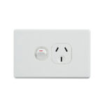 4C | Elegant Single Power Point 250V 10A | Horizontal