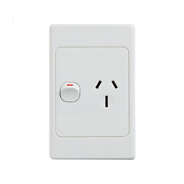 4C | Ultima Single Power Point 250V 15A | Vertical